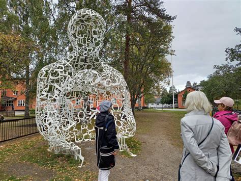  Den Mystiska Skulpturparken i Pretoria: En Dröm av Sten och Fantasti!