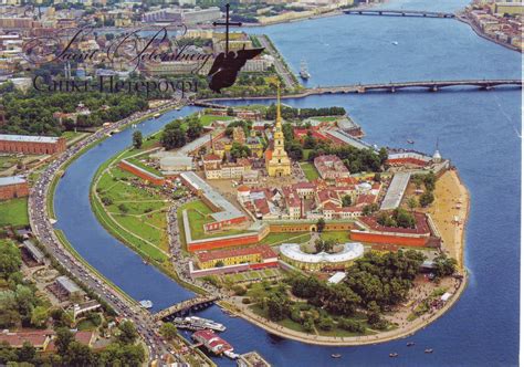  Peter och Paul-fästningen: En mäktig bastion med utsikt över Sankta Petersburg!